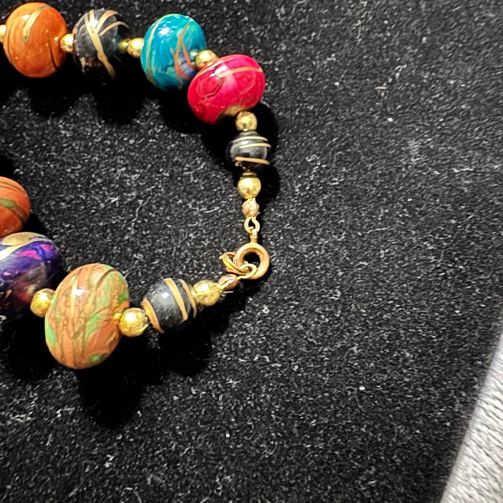 Colorful Beaded Necklace - Picture 3 of 3
